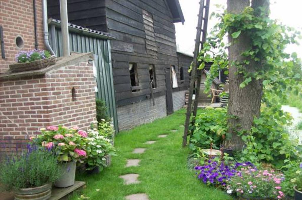 Het Boenhok Logies Bed & Breakfast Lekkerkerk ภายนอก รูปภาพ